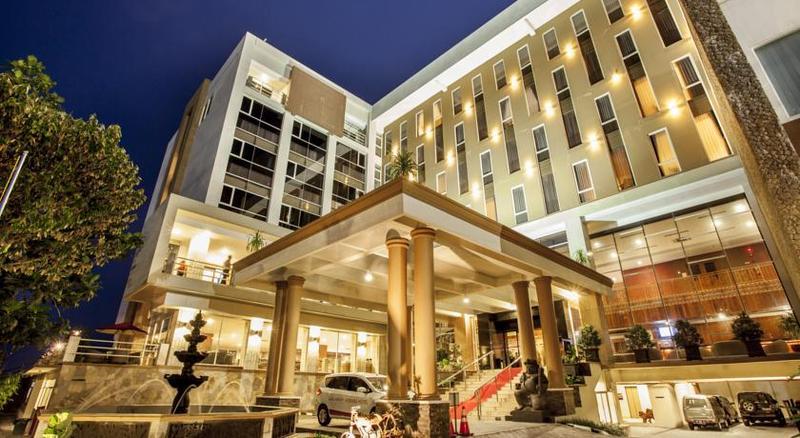 Hotel Merapi Merbabu Hotels&resorts 4*